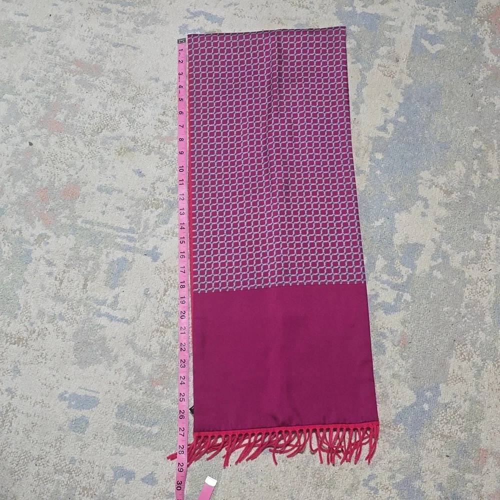 Authentic Hermès muffler